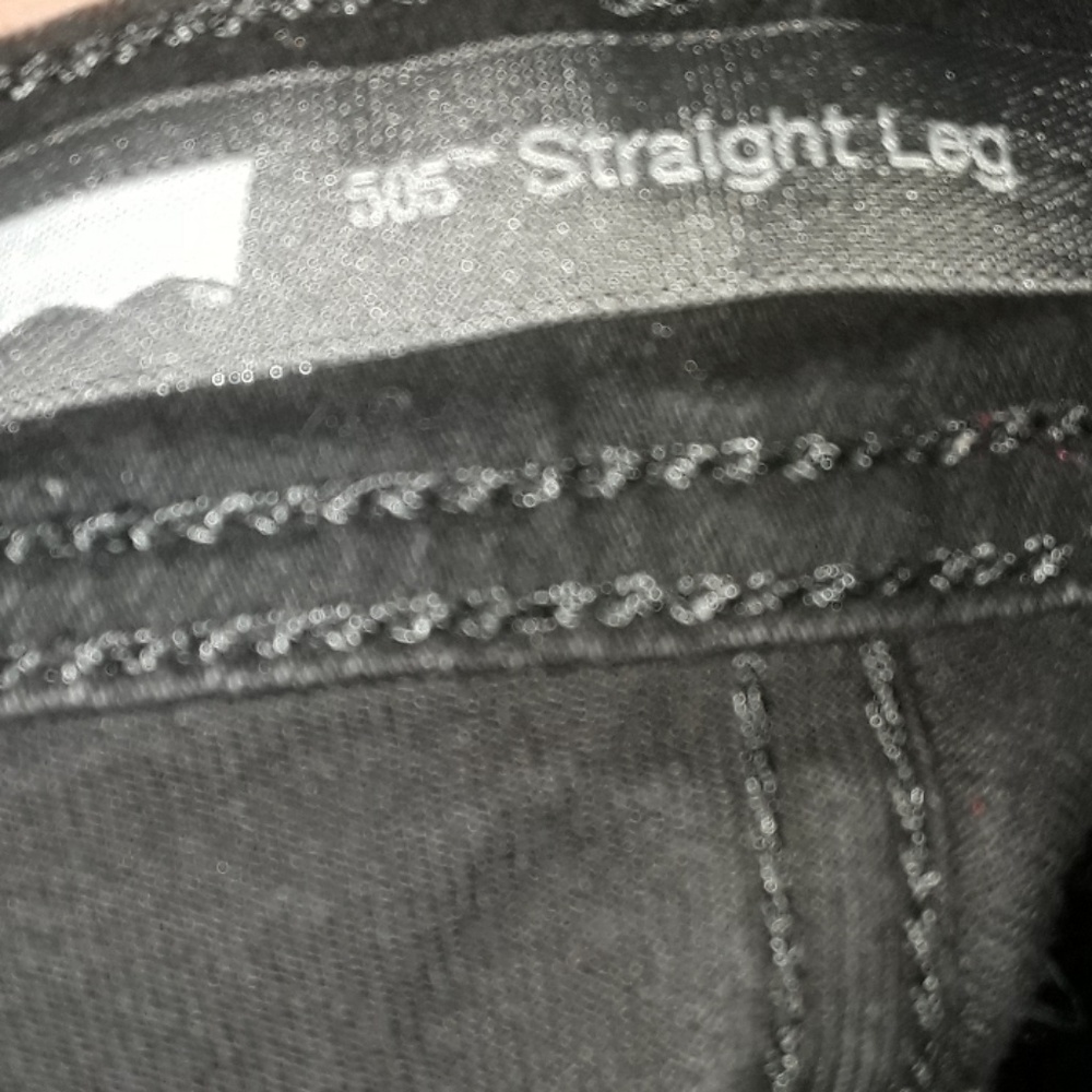 Levi's - Picture 5 of 5